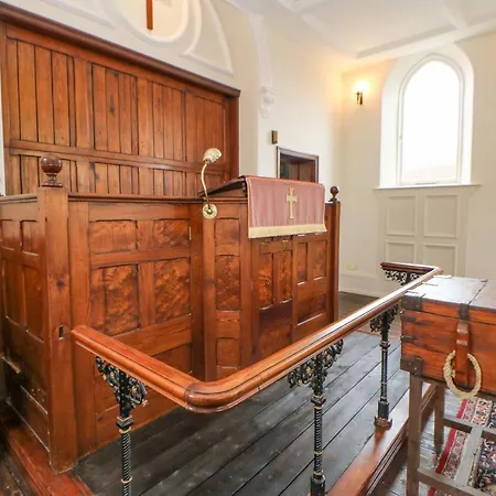 酒店 Leeming Methodist Church *