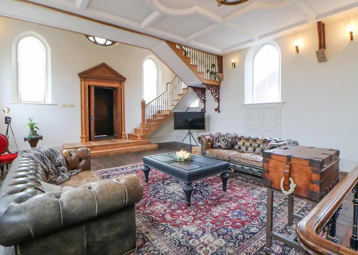 Hotel Leeming Methodist Church