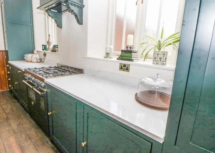 מלון Leeming Methodist Church